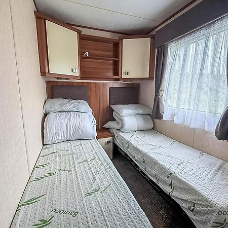 לאות' Lovely 8 Berth Caravan At Sunnydale In Lincolnshire Ref 35239S מראה חיצוני תמונה