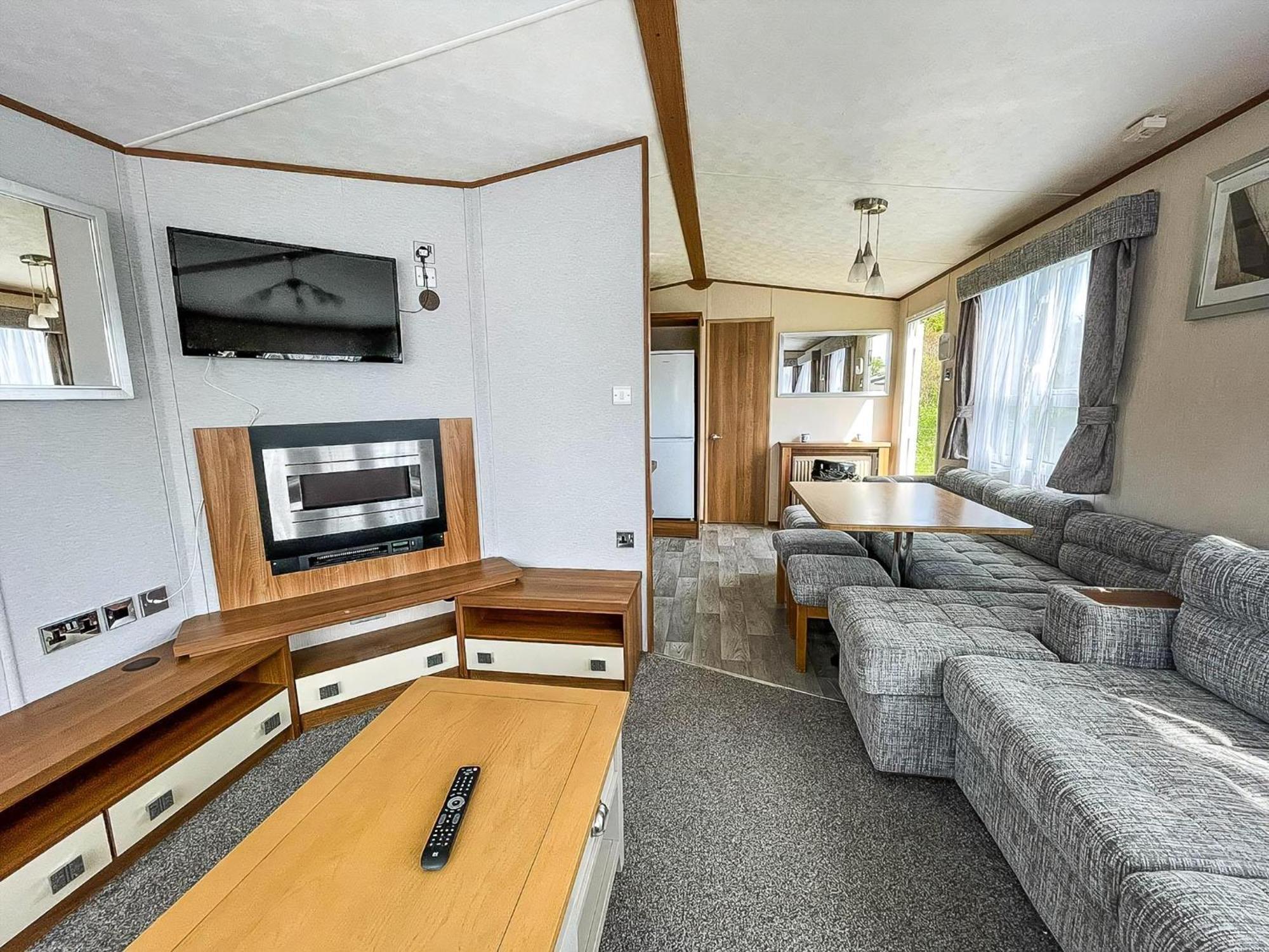 לאות' Lovely 8 Berth Caravan At Sunnydale In Lincolnshire Ref 35239S מראה חיצוני תמונה