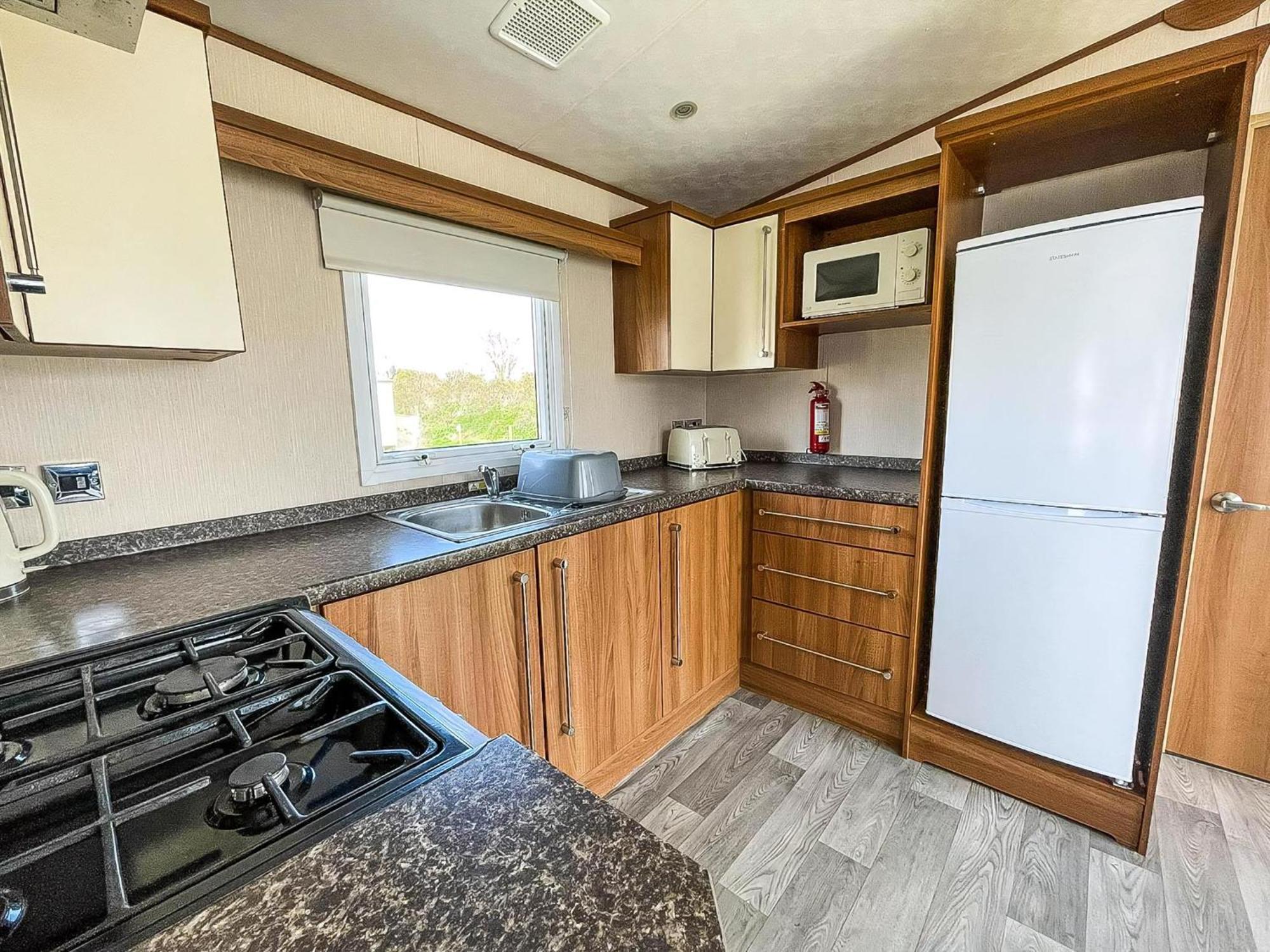 לאות' Lovely 8 Berth Caravan At Sunnydale In Lincolnshire Ref 35239S מראה חיצוני תמונה